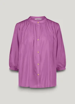 Airy wide-fit blouse