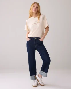 Artwork T-shirt with embroidered logo