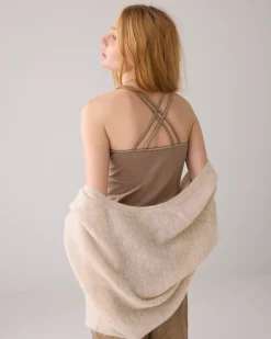 Basic singlet with braided straps