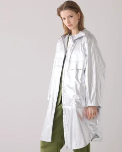 Metallic mackintosh with storage bag