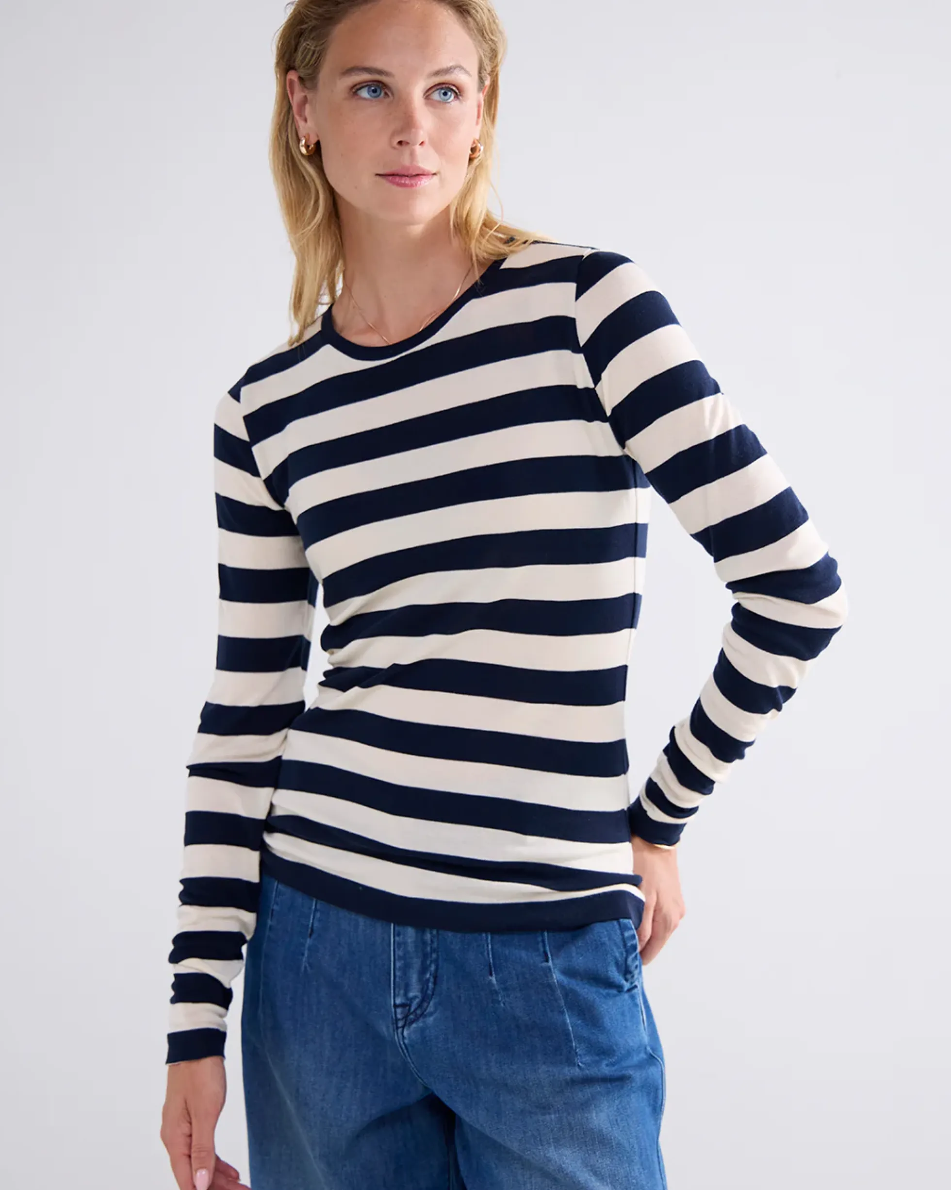 Round neck Sheer Jersey Stripe