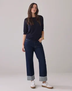 Top with puffed sleeves