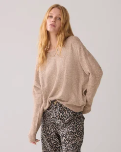 Wide boat-neck jumper