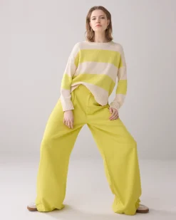 Wide-leg trousers in lyocell blend