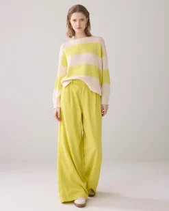 Wide-leg trousers in lyocell blend