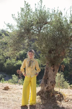 Wide-leg trousers in lyocell blend