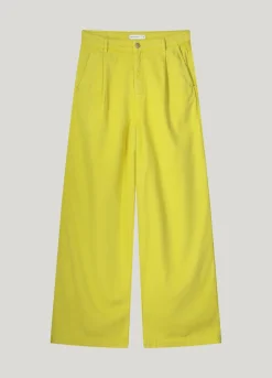 Wide-leg trousers in lyocell blend